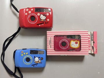 Sanrio Hello Kitty & Pochacco 35mm Compact Camera Collection, Nieuw