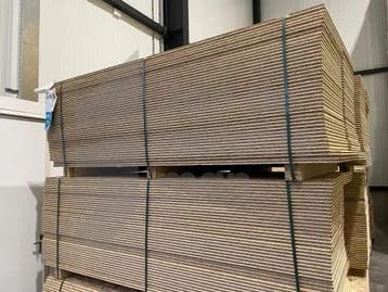 B-keus OSB Tand & Groef 2440x590x18mm (=1,44 mÂ²), Nieuw, Minder dan 4 cm, Minder dan 5 m², Vloerisolatie