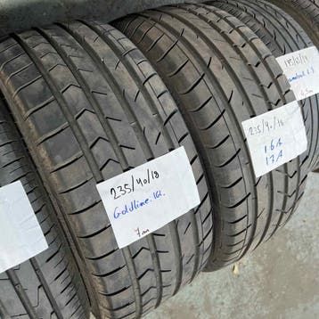 2 x GoldLine 235-40-18 Zomerbanden 7mm, Auto-onderdelen, Banden en Velgen, 18 inch, Gebruikt, Ophalen of Verzenden, 235 mm