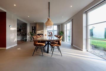 Gietvloer doe het zelf | PU | Betonlook | Epoxy | Lavasteen, Doe-het-zelf en Verbouw, Verf, Beits en Lak, Ophalen of Verzenden
