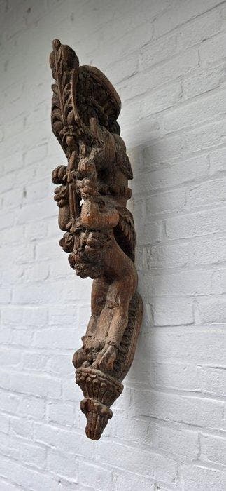 Yali houten dakornament met mythologisch wezen - Hout -
