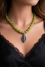 Exclusieve halsketting van natuurlijke peridot 12 mm -