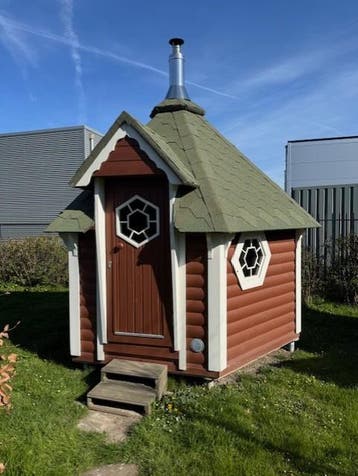Aanbieding showmodel Finse sauna Kota - buitensauna, Sport en Fitness, Zo goed als nieuw, Fins of Traditioneel, Complete sauna