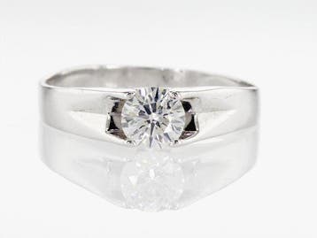 Ring - 14 karaat Witgoud - 0.91ct. tw. Diamant (Natuurlijk), Nieuw