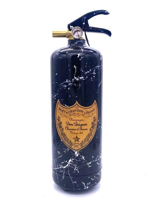 MVR - Extinguisher Dom Perignon Champagne, Antiek en Kunst, Kunst | Designobjecten