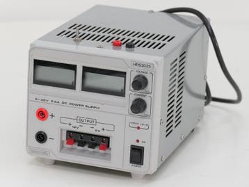 HPS 3025 Labvoeding 0-30V 2.5 A DC power supply #9367, Ophalen of Verzenden, Gebruikt