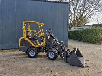 Eurotrac W11   Bel voor info of een super scherpe prijs, Wiellader of Shovel
