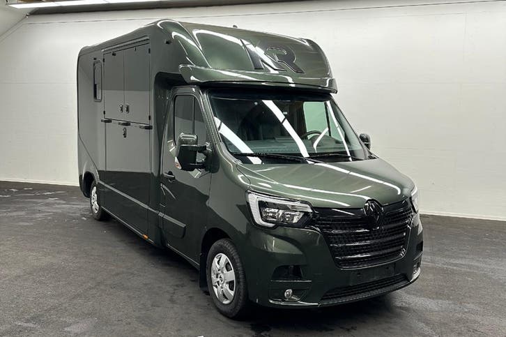 Renault Master Krismar Horsetruck, Dieren en Toebehoren, Paarden en Pony's | Trailers en Aanhangwagens, Nieuw, Verzenden