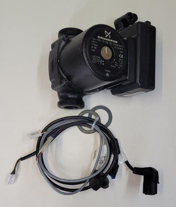 GRUNDFOS pomp UPML 25-105-130 nieuw 98495450, Ophalen of Verzenden, Nieuw