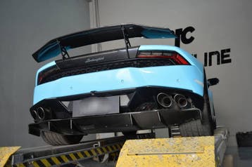 Carbon diffuser Lamborghini Huracan, Verzenden