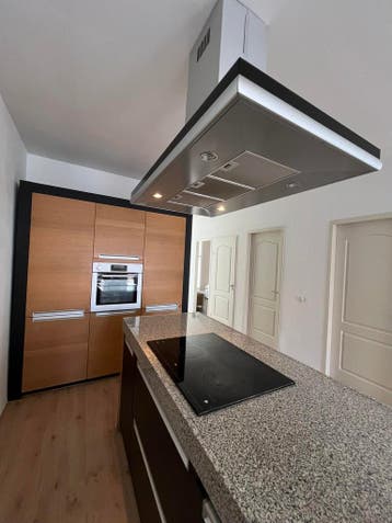Te huur: Appartement Lange Bisschopstraat in Deventer, Huizen en Kamers, Deventer, Overijssel, Appartement