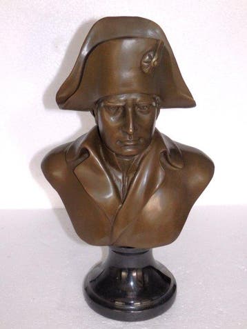 Naar A. Canova - Gietnummer A 6754 - sculptuur, Fraai