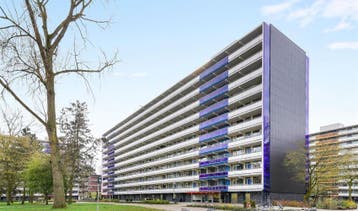 Te Huur 4 Kamer Appartement Spinnekop In Amsterdam, Huizen en Kamers, Huizen te huur, Direct bij eigenaar, Appartement, Amsterdam