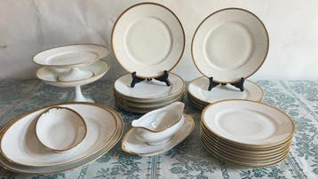F. Legrand & Cie Limoges * - Eetservies (26) - Porselein,, Antiek en Kunst