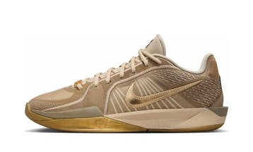 Nike Sabrina 2 Stronger Than Gold (W), Nieuw
