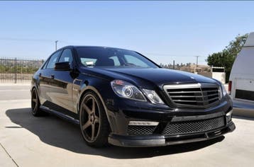 Carbon E63 AMG V style lip, Verzenden