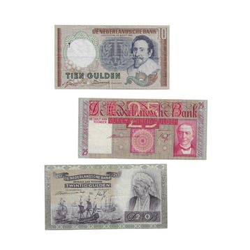Nederland. 1940–1953 – Lot of 3 gulden banknotes – Queen
