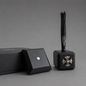 Flessenopener - Hars, Metaal - Chrome Hearts-stijl fles