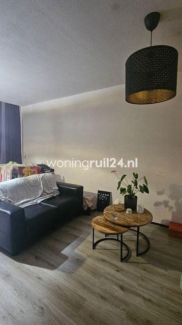 Woningruil - Essenburgstraat 93-C - 5 kamers en Rotterdam, Huizen en Kamers, Rotterdam