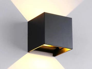 Veiling - 16x 7W LED zwart Wandlamp Kubus duo licht verstelb, Nieuw