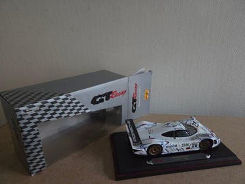 Maisto 1:18 - Modelauto - Porsche - Maisto — Porsche 911 GT1, Nieuw