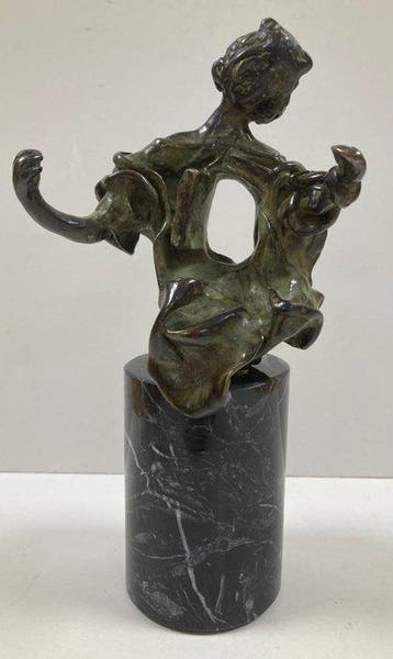 Salvador Dali (1904-1989) - sculptuur, The Madonna of Port