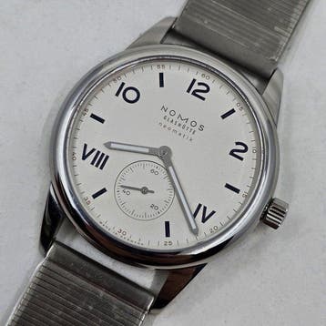 Nomos - Club Campus Neomatik 39 - 765 - Unisex - 2010-2020, Nieuw