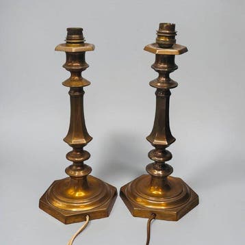 Classic Turned Design - Lamp - Messing
