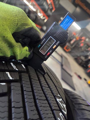 235/50/19 103V MICHELIN 4SEIZOENSBANDEN 7,7MM PROFIEL 2X, Gebruikt, 235 mm, All Season, Band(en)