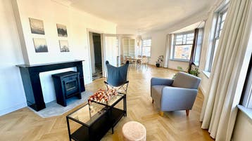 Appartement te huur/Expat Rentals aan Vondelstraat in De...
