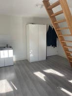 Te huur: Kamer Nieuwe Beestenmarkt in Leiden, Huizen en Kamers, Kamers te huur
