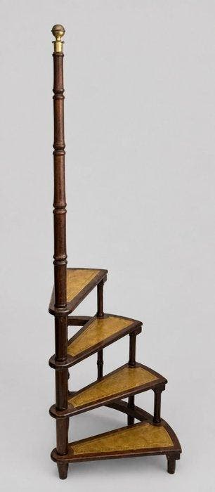 Trapje - Notenhouten, Leder - Bibliotheek trap