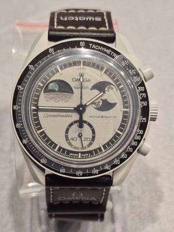 Omega - MoonSwatch Mission to Earthphase - Zonder, Nieuw