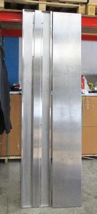 RVS Schappen, Wandschappen B228 x D35 x H3cm, Gebruikt