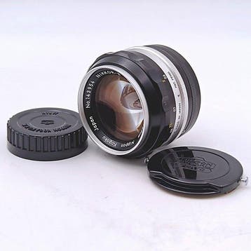 Nikon Nippon Kogaku NIKKOR-S Auto 5.8cm F1.4 No.143954 –, Nieuw