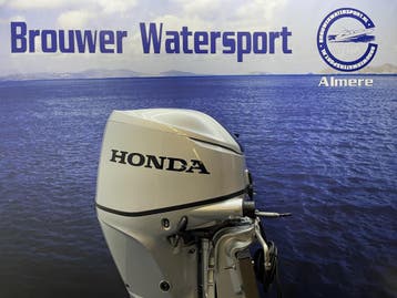 “Honda 60 pk | Buitenboordmotor | Langstaart | Nieuwstaat “, Watersport en Boten, Viertaktmotor, Ophalen of Verzenden, Zo goed als nieuw