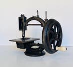 Naaimachine - Gietijzer