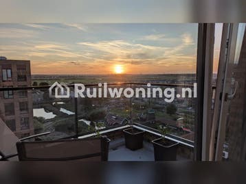 Knus flatje in Zaandam beschikbaar voor ruil, Amsterdam