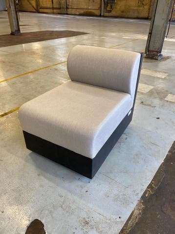 101 Copenhagen Tribu Lounge Chair - Taupe - Fauteuil -, Overige materialen, Minder dan 75 cm, Scandinavisch, Ophalen of Verzenden