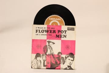 vinyl single 7 inch - Flower Pot Men - A Walk In The Sky..., Verzenden, Zo goed als nieuw, 7 inch, Rock en Metal