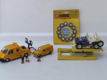 Corgi, Crescent Toys 1:48 - Model bestelwagen (18) -, Nieuw