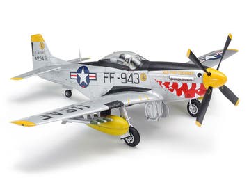 TAMIYA 60328 F-51D MUSTANG 1/32, Hobby en Vrije tijd, Modelbouw | Vliegtuigen en Helikopters, Nieuw