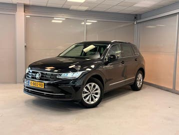 Zakelijke Lease |  Volkswagen Tiguan 1.5 TSI Life Business |, Stof, Gebruikt, Euro 6, Overige brandstoffen