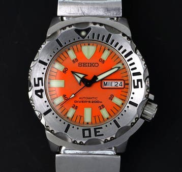 Seiko - Scuba Drivers 200m  Black Monster - Zonder