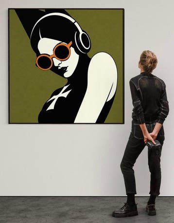 Jonathan Antony - Strike a Pose # 41. XL 1025 x 1025 mm.