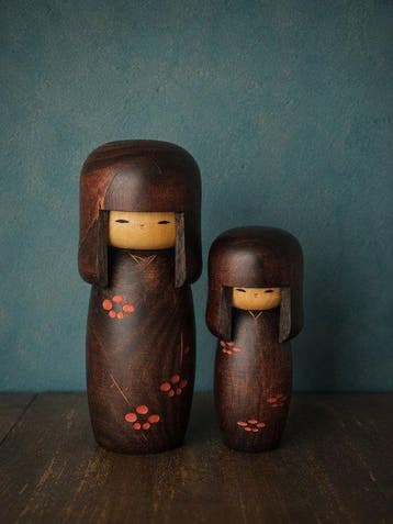 Koubai (Gelukkige Pruim) – Usaburo Kokeshi - Hout - Usaburo