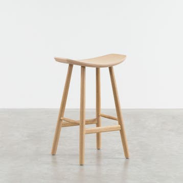 Scandinavische houten barkruk Silja - Bar of kookeiland kruk, Met voetsteun, 60 tot 90 cm, Nieuw, Ophalen of Verzenden