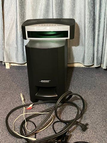 Bose - 3·2·1® / AV3-2-1 Media Center / Powered Subwoofer, Nieuw