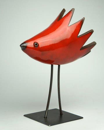 Urszula Despet - sculptuur, Red Bird - 21 cm - Keramiek -