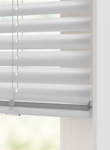 HEMA Jaloezie aluminium zijdeglans 50mm lichtgrijs van sale, Verzenden, Nieuw